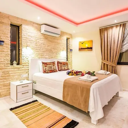 Buesra / Kalkan Hotel