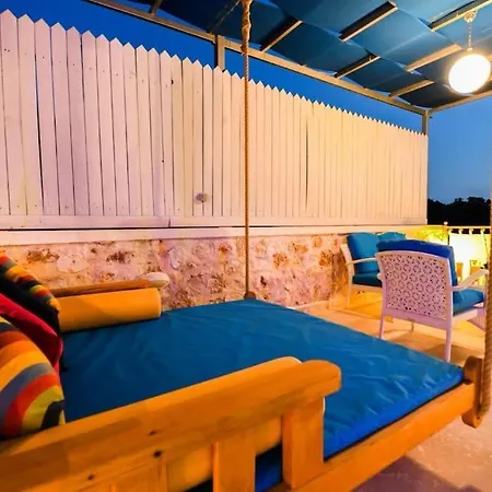 Buesra / Kalkan Hotel Kas